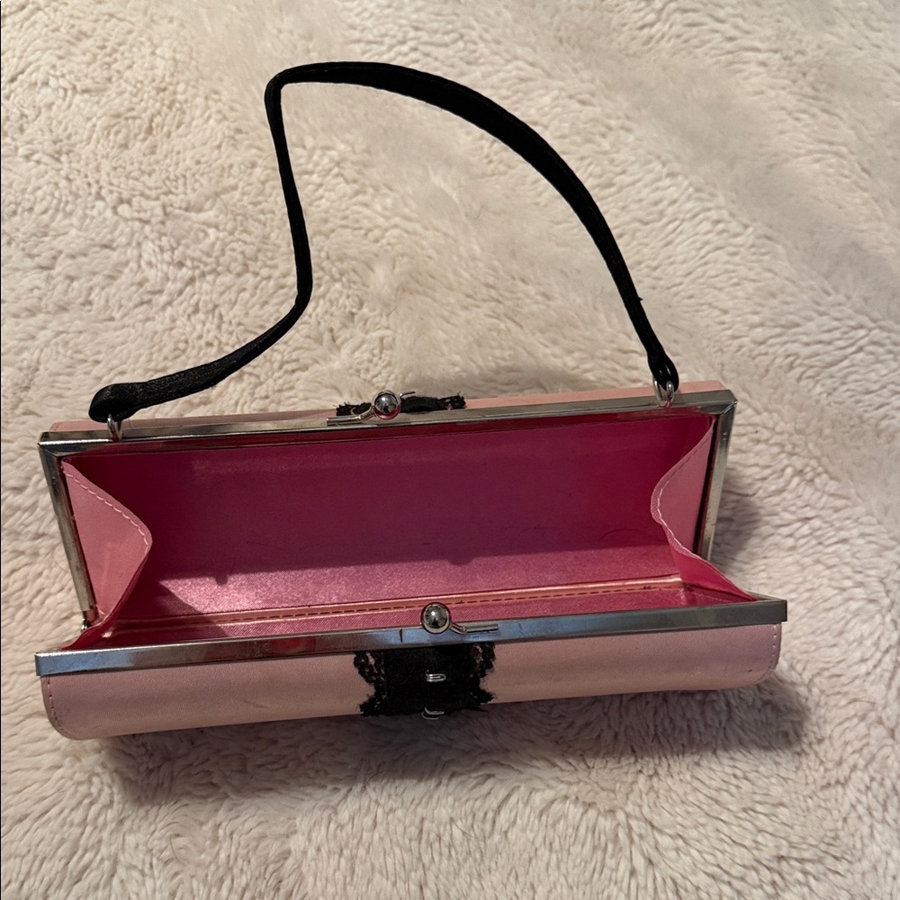 Chic Pink Clutch with Black Lace Accent - Picture 3 of 4
